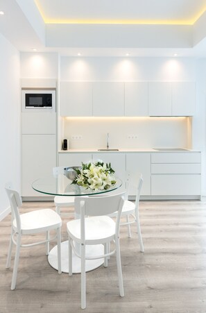 Dining - Elegant Suite in an unbeatable location (Los Llanos de Aridane)