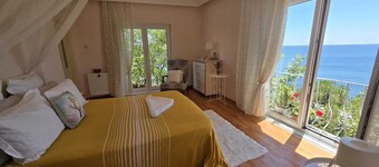A 4 bedroom house with magnificent sea view in Silivri, İstanbul.