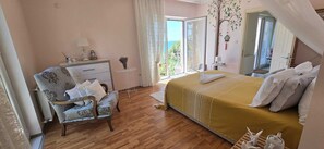 4 Schlafzimmer, Bügeleisen/Bügelbrett, WLAN, Bettwäsche