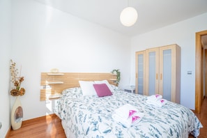 Apartment - Top-floor Stay by the Sea in Empuriabrava (Castello d'Empuries)