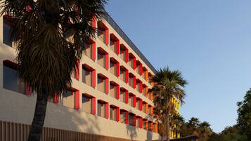 Aparcamiento sin asistencia gratuito