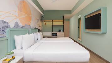 Desk, laptop workspace, free WiFi