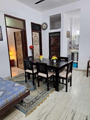 Premium Villa | In-room dining