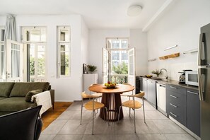 Apartment | Living area