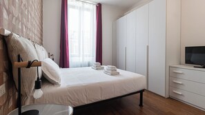 Apartment (1 Bedroom) | Interior - Lulli 13 A (Milan)