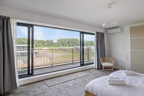 3 soverom, strykejern/-brett, wi-fi og sengetøy