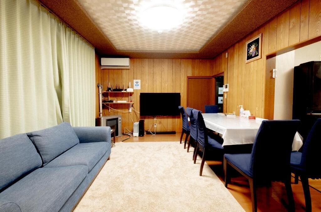 Flat-screen TV