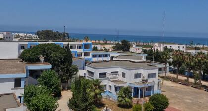 Spacious apartment with sea view