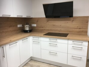 Fridge, microwave, oven, dishwasher - Spacious house for up to 14 people, tranquility between forest and mountain (Hohrod)