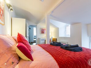 3 bedrooms, free WiFi - Charming house with fireplace near beach in Barneville-Carteret (Barneville-Carteret)