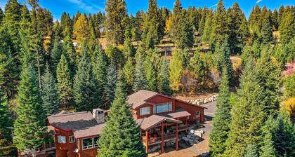Stunning views of Payette Lake and Surrounding Mountains