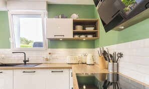 Fridge, microwave, dishwasher