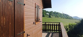 Authentic chalet in nature near Super Besse
