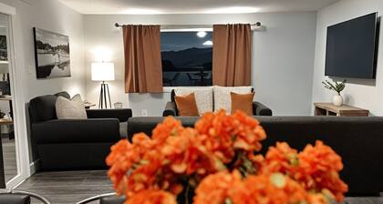 Charming 3-bedroom house in terrific Las Vegas with WiFi, AC