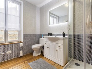 Bathroom - Comfortable townhouse in Carentan for a family stay (Carentan les Marais)