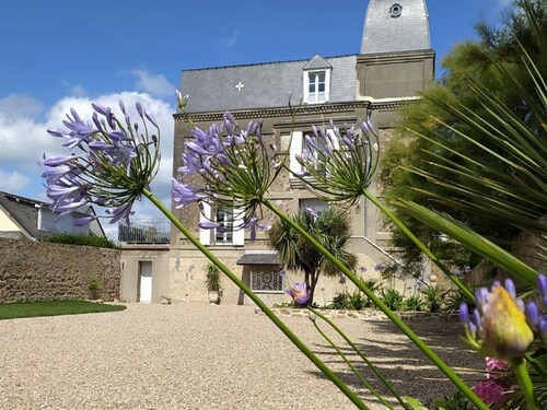 Maison côtière normande, accès direct plage, jardin privé
