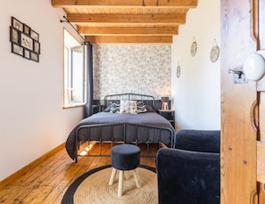 3 makuuhuonetta, ilmainen Wi-Fi