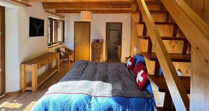 Maison de village aux Allues, 3 chambres, proche commerces