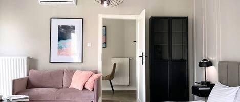 Comfort Apartment, Balcony | Soundproofing, iron/ironing board, free WiFi