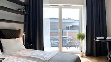 Economy Apartment, Balcony | Soundproofing, iron/ironing board, free WiFi
