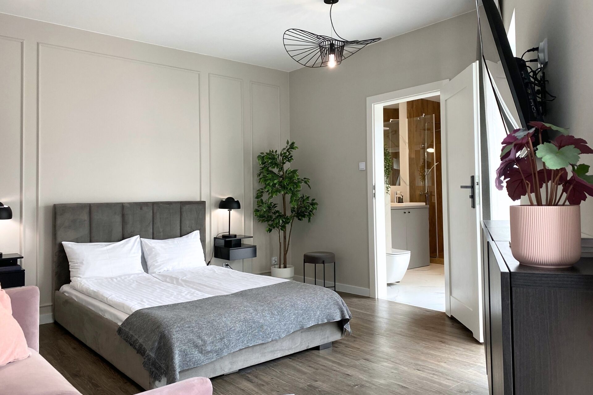 Comfort appartement, balkon | Geluiddichte muren, een strijkplank/strijkijzer, gratis wifi