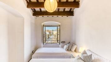 7 soveværelser, strygejern/strygebræt, Wi-Fi, sengetøj