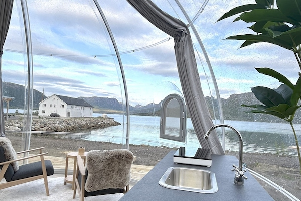 Luksusbungalow, terrasse, sjøutsikt | Eget kjøkken | Vannkoker