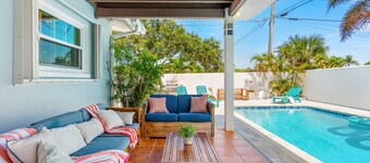 Tropical Retreat: Indian Harbour Beach Home with BBQ Grill, Fire Pit, Private Pool & Hot Tub! 🌴
