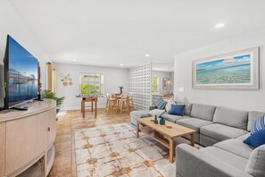 Smart TV, table football