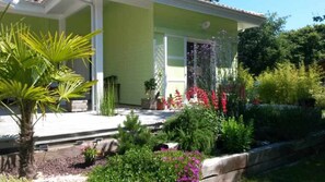 Exterior - Guest Room 'La Côte D'Argent Coquelicot' with Private Terrace, Private Garden and Wi-Fi (Le Porge)