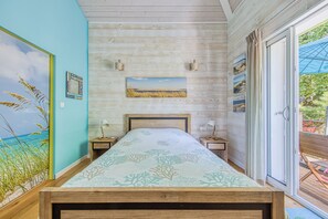 1 bedroom, WiFi, bed sheets - Guest Room "La Côte d’Argent Océane" with Private Terrace, Private Garden, and Wi-Fi (Le Porge)