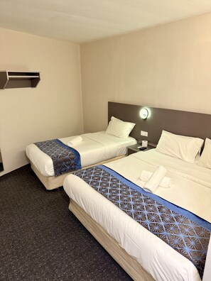 Family Triple Room | Free WiFi