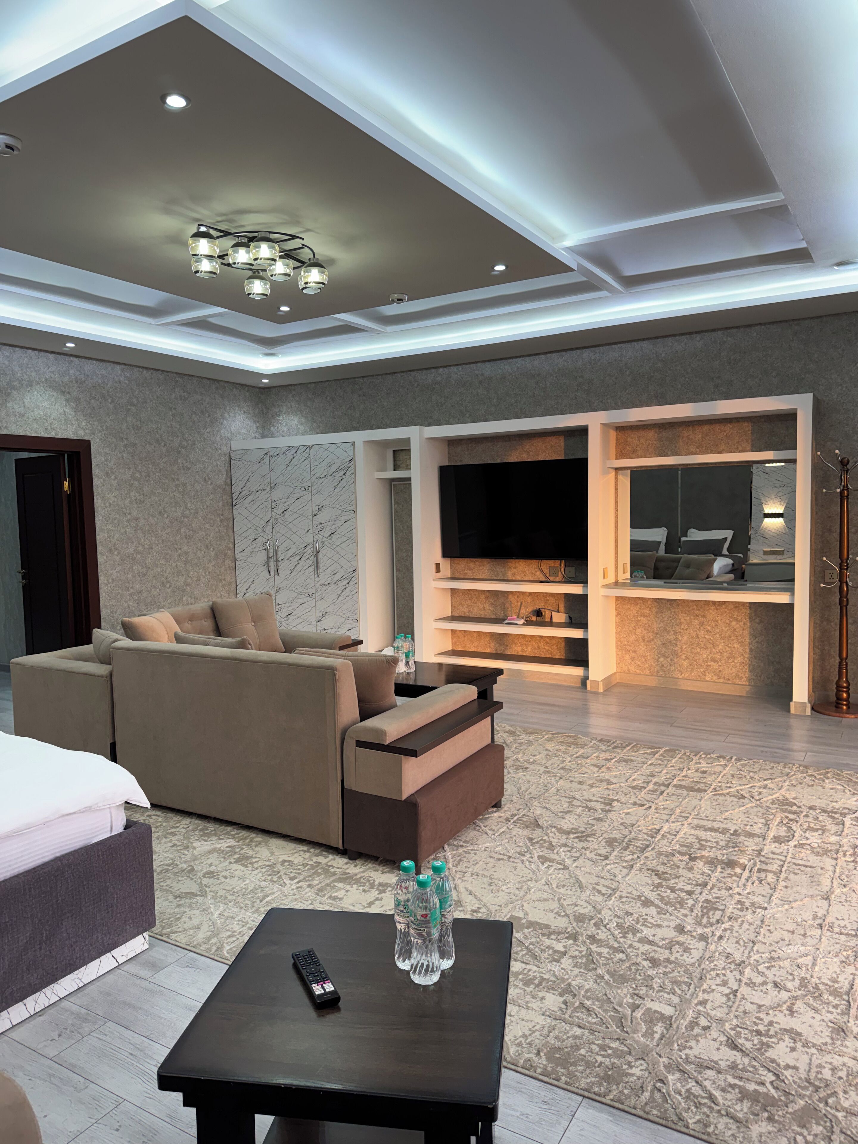 ห้องซูพีเรียสวีท, วิวภูเขา | เครื่องนอนระดับพรีเมียม, ผ้านวมขนเป็ด, เตียง Select Comfort