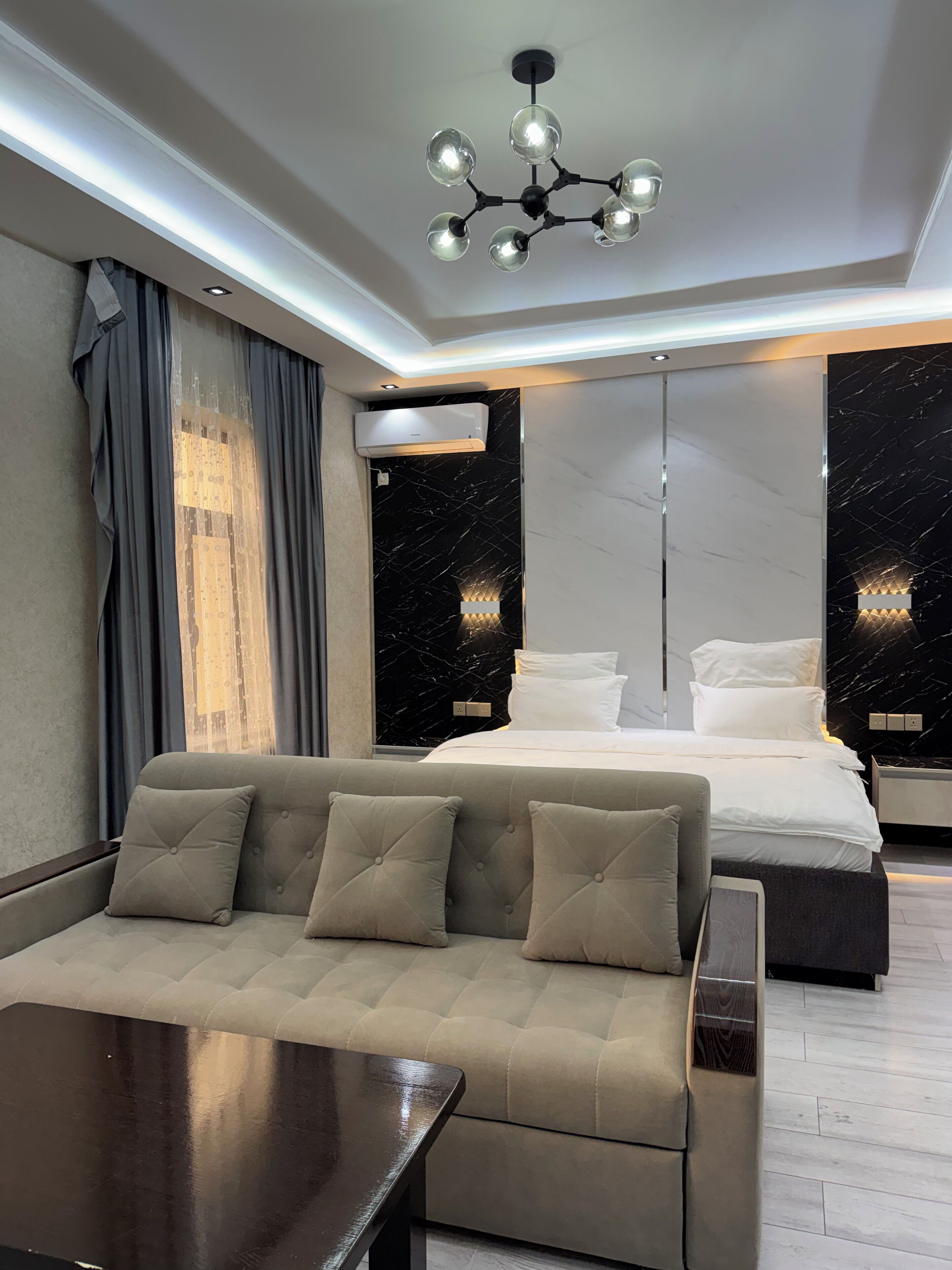 Superior-Zimmer, Stadtblick | Hochwertige Bettwaren, Daunenbettdecken, Select-Comfort-Betten