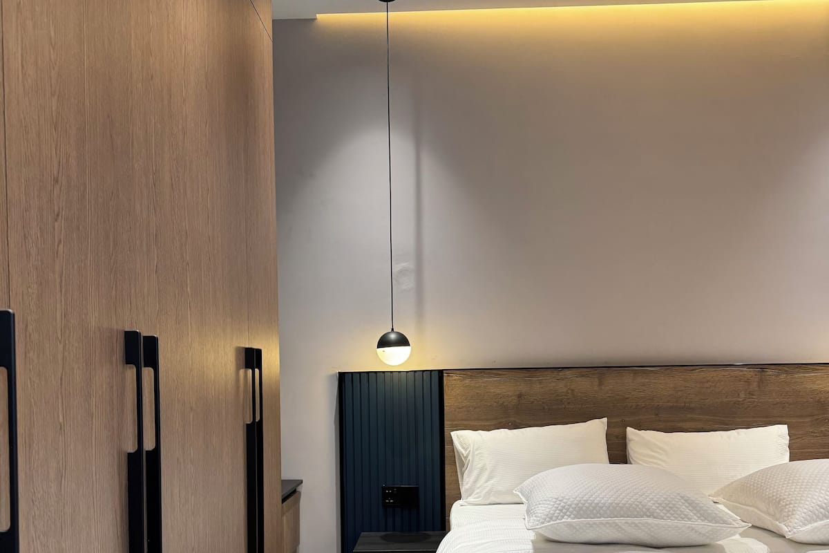 Apartment, City View | Premium bedding, down duvets, Select Comfort beds, in-room safe