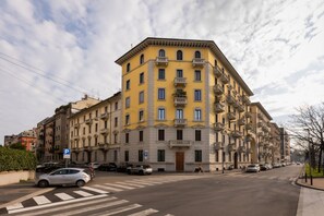 Exterior - Splendid two-room apartment Dateo - Mirable PM (Milano)