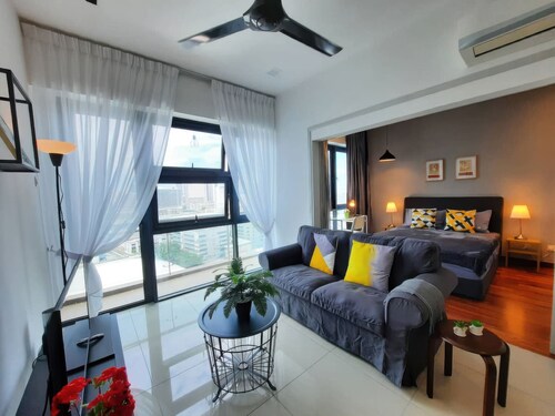 Ciao Pacific 63 Residence Apartments