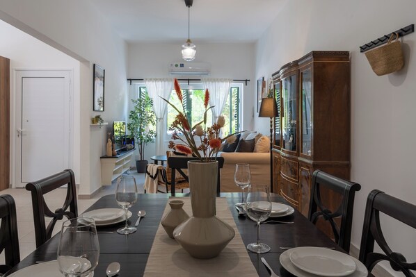 Apartment, 3 Bedrooms, Kitchen, City View | In-room dining - Arty Haven Spacious 3BR House in Larnaca (Larnaca)