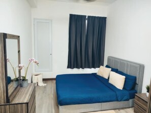 Studio Supérieur, 1 grand lit, cuisine, vue ville | Vue de la chambre