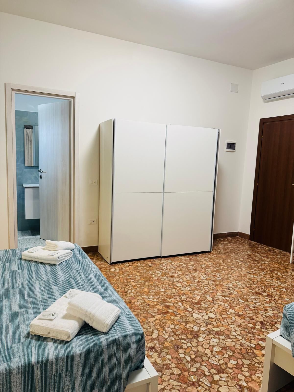 Foto - MMM HOME Train Station 1