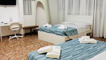 Deluxe Quadruple Room, Balcony, City View