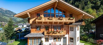 Apartment 'Schuhflicker' with Private Garden, Balcony and Wi-Fi