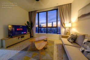 Superior Apartment, 2 Bedrooms, Balcony, City View | View from room
