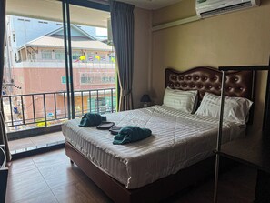 Room - Smyrna (Pattaya)