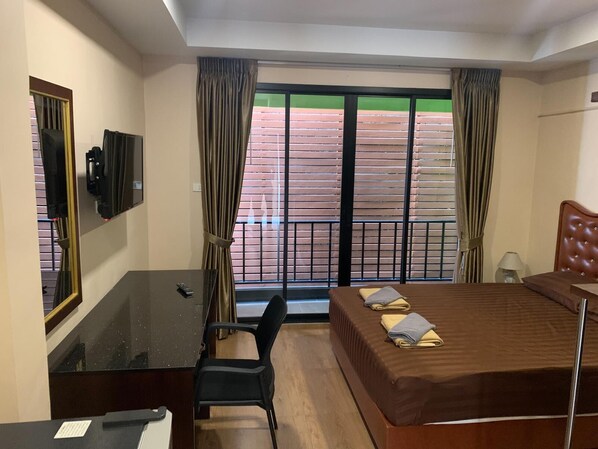 Standard Double Room, Balcony - Smyrna (Pattaya)