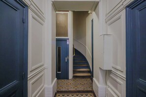 อพาร์ทเมนท์ | ภายใน