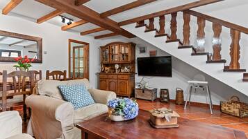 TV, fireplace, DVD player