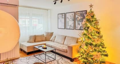 Modern Apartment· 5 min from Airport ·Free Parking