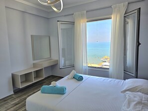 Iron/ironing board, free WiFi, bed sheets - Beachfront & Sea View Apartment 101 (Durres)