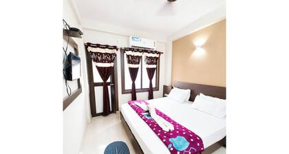Hotel U K Palace Puri
